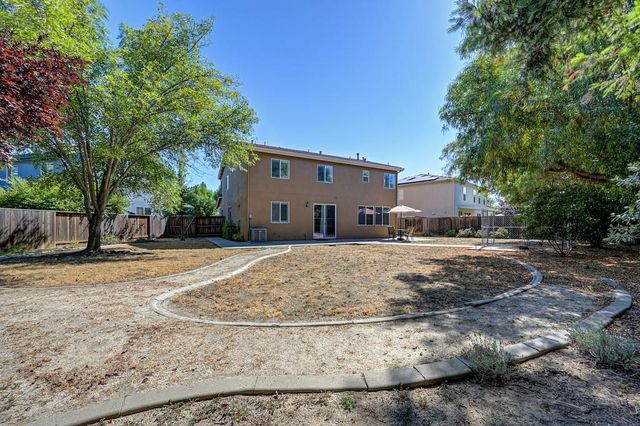 721 Dover Ln, Lincoln, CA 95648