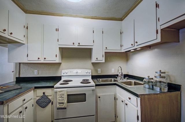 8962 Pleasant Hill Rd Road, Carthage, MS 39051