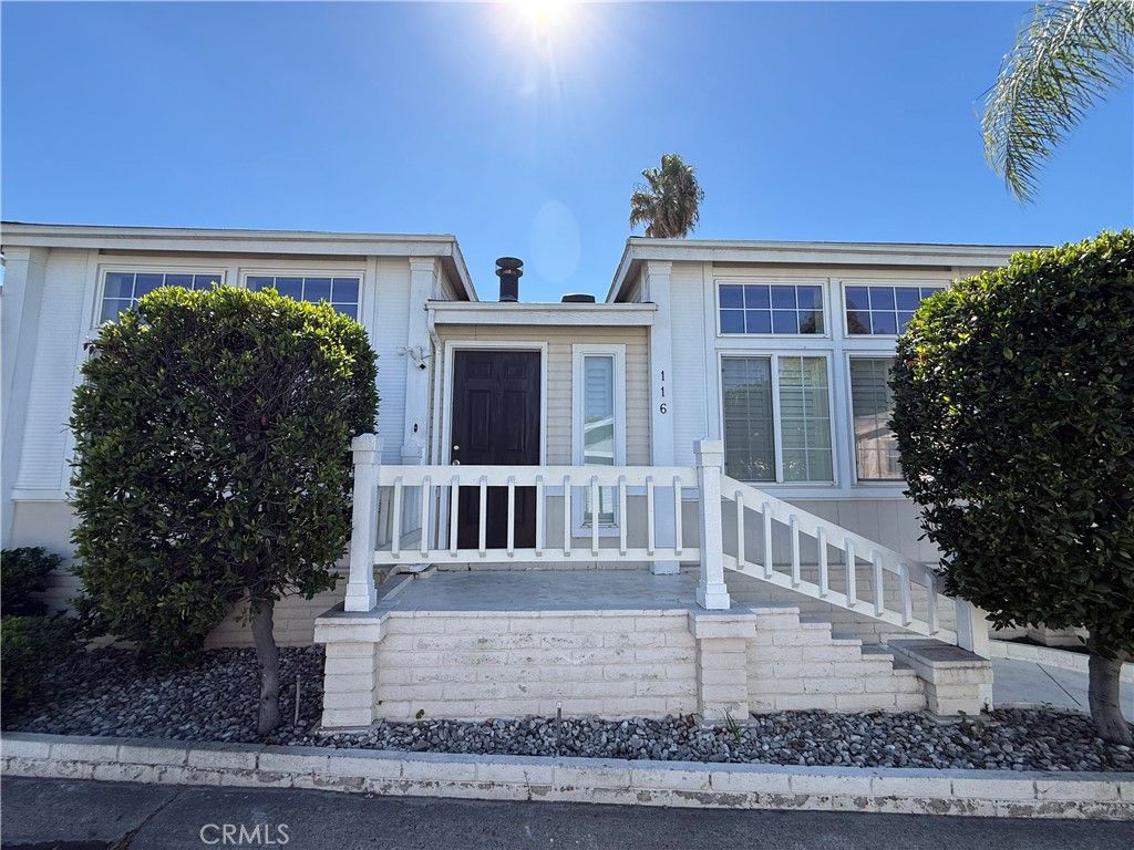 320 N Park Vista Street 116, Anaheim, CA 92806 — exterior