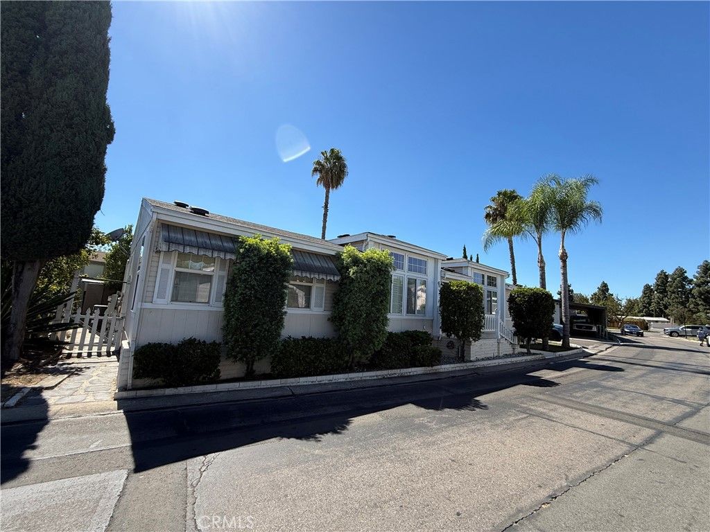 320 N Park Vista Street 116, Anaheim, CA 92806 — photo 3