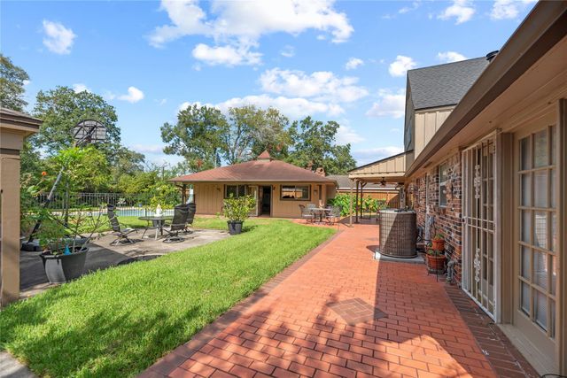 2414 Sieber Drive, Houston, TX 77017