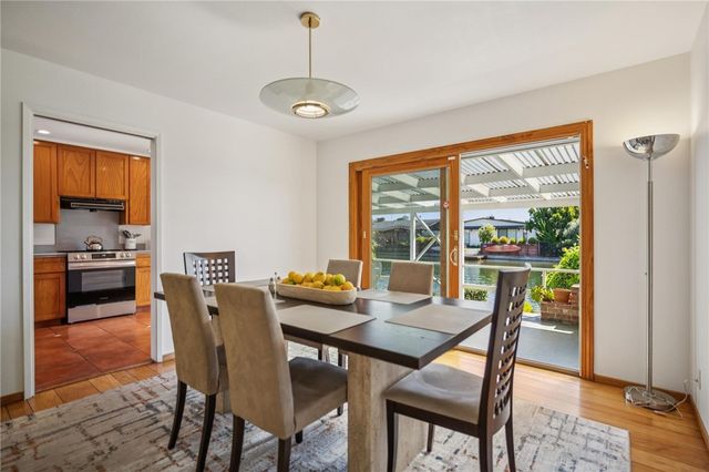 632 Waterview, Alameda, CA 94501