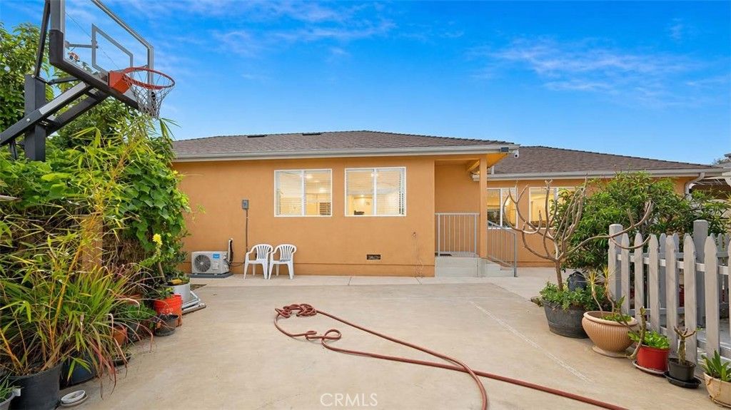 628 W Floral A, Monterey Park, CA 91754