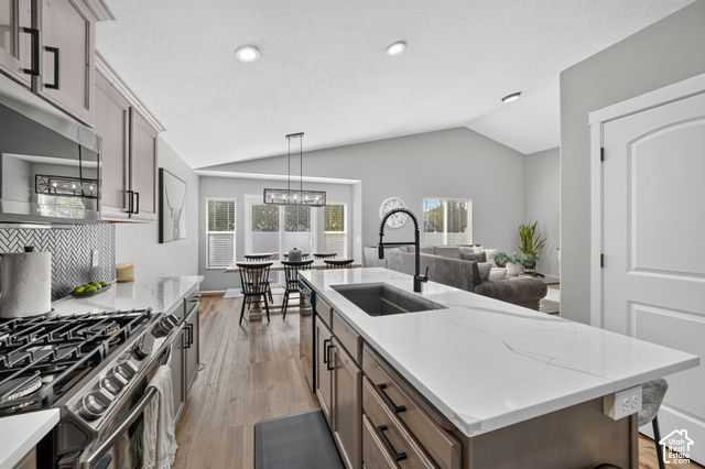 63 W ADAMS CV, Saratoga Springs, UT 84045