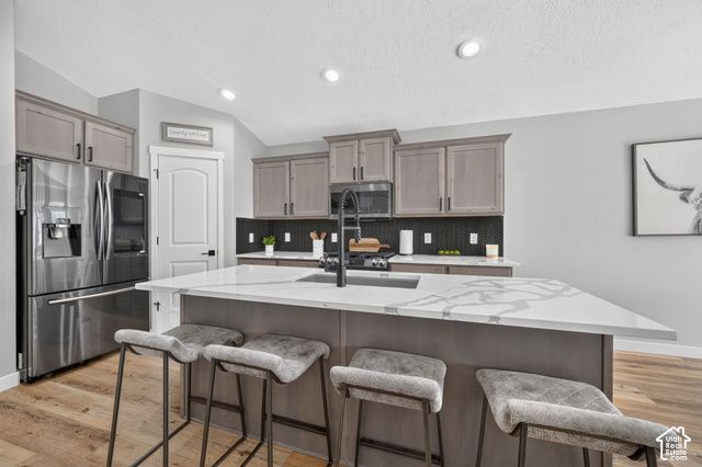 63 W ADAMS CV, Saratoga Springs, UT 84045