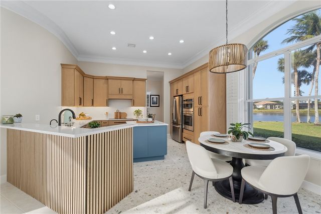 1344 Riverside Lane, Vero Beach, FL 32963