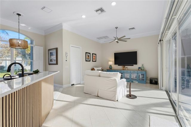 1344 Riverside Lane, Vero Beach, FL 32963