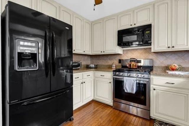 1833 Tree Top Court, Marietta, GA 30062