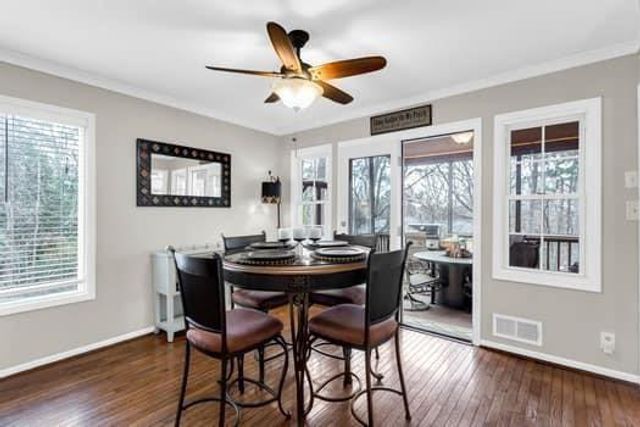 1833 Tree Top Court, Marietta, GA 30062