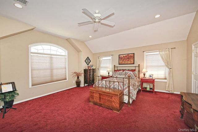 182 Siegel Boulevard, Babylon, NY 11702