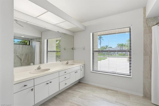 3852 Essex PL, Bonita Springs, FL 34134