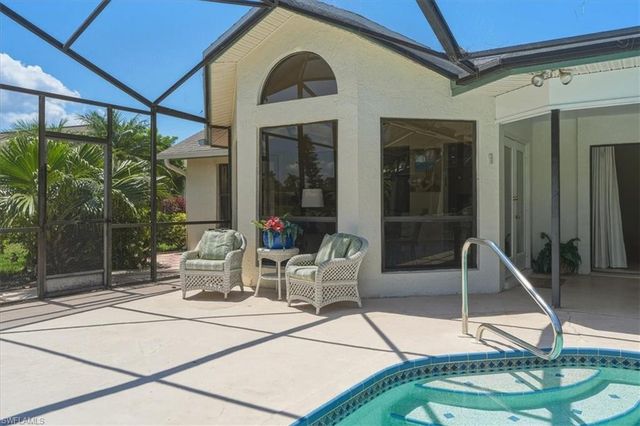 3852 Essex PL, Bonita Springs, FL 34134