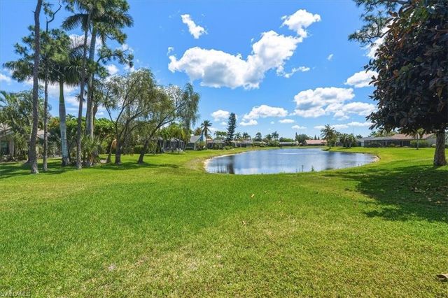 3852 Essex PL, Bonita Springs, FL 34134