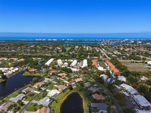 3852 Essex PL, Bonita Springs, FL 34134