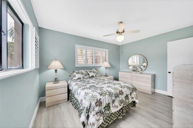 5250 Las Verdes Cir 212, Delray Beach, FL 33484