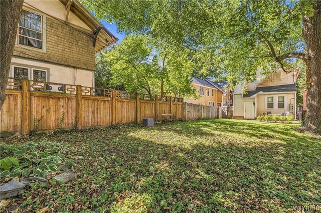 107 Ashland Avenue, Buffalo, NY 14222