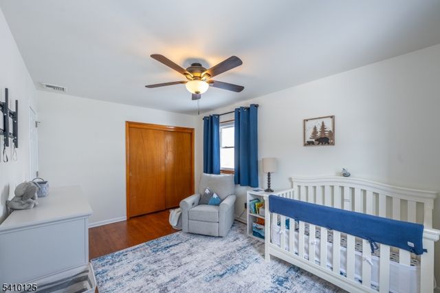 7 Carlson Pl, Parsippany-troy Hills Twp., NJ 07034