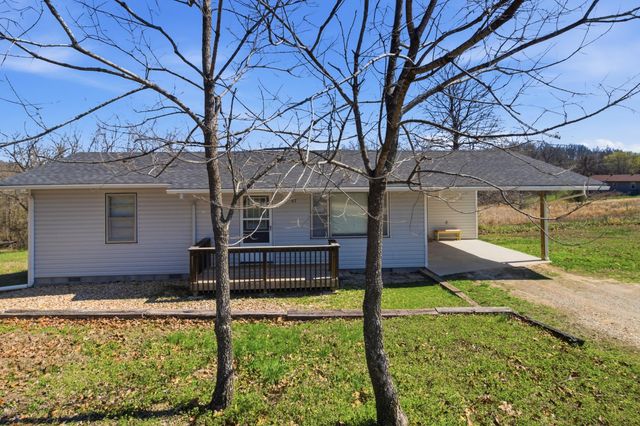 97 County Road 513, Gainesville, MO 65655