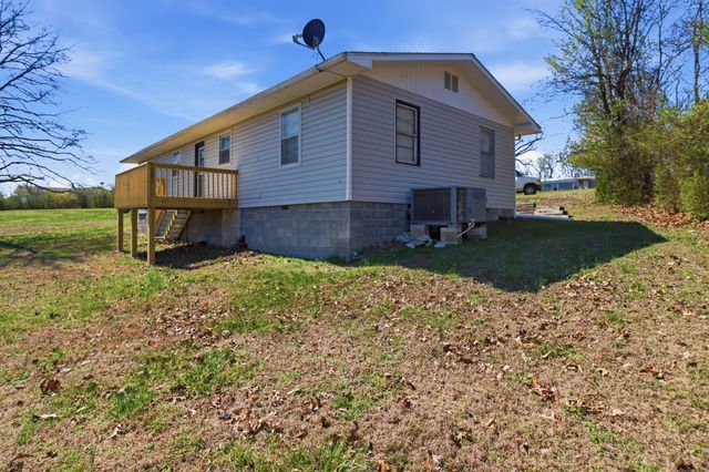 97 County Road 513, Gainesville, MO 65655