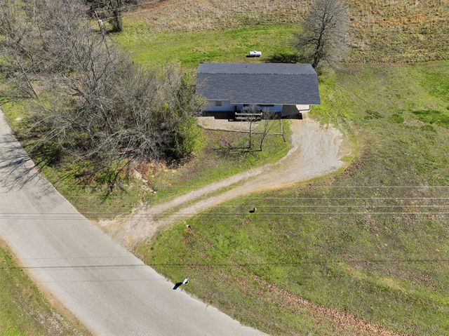 97 County Road 513, Gainesville, MO 65655