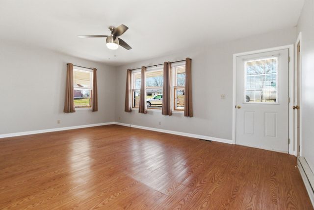 97 County Road 513, Gainesville, MO 65655