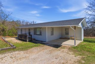 97 County Road 513, Gainesville, MO 65655