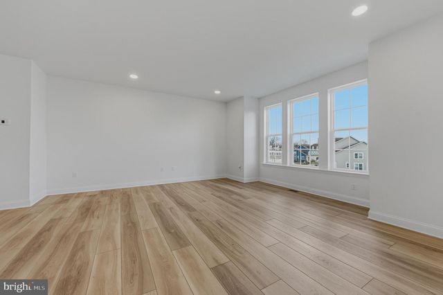 257 GROVE VIEW DR, Hockessin, DE 19707