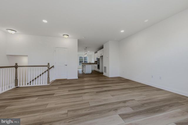 257 GROVE VIEW DR, Hockessin, DE 19707