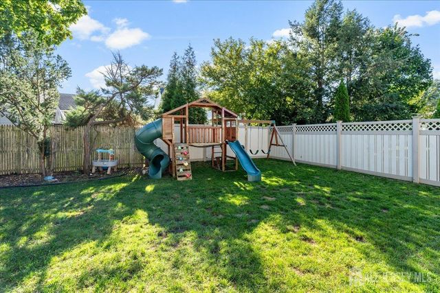 511 Decatur Avenue, Middlesex, NJ 08854