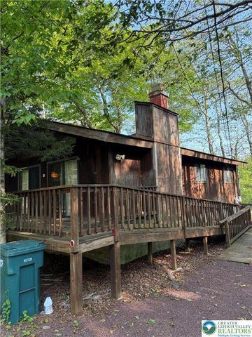9817 Deerwood Drive, Coolbaugh Twp, PA 18466