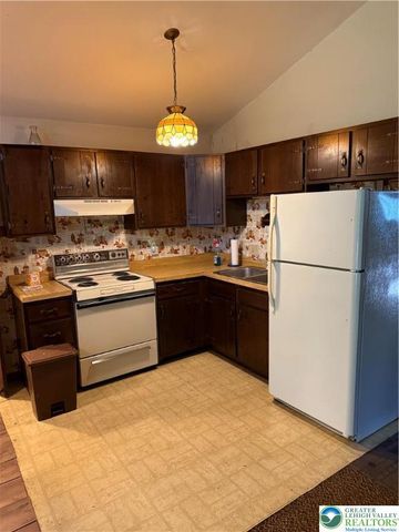 9817 Deerwood Drive, Coolbaugh Twp, PA 18466