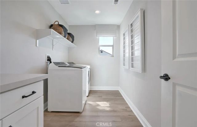 814 Divot Court, Perris, CA 92571