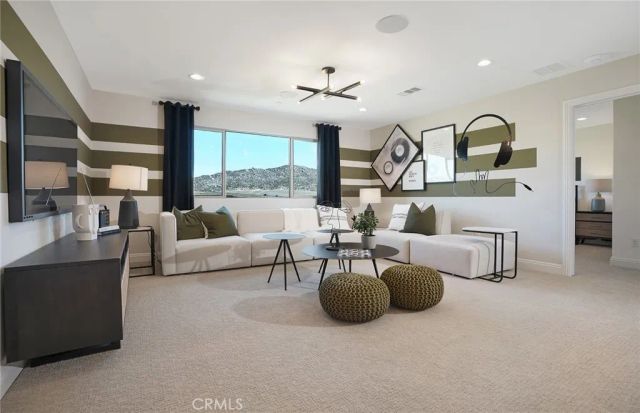 814 Divot Court, Perris, CA 92571