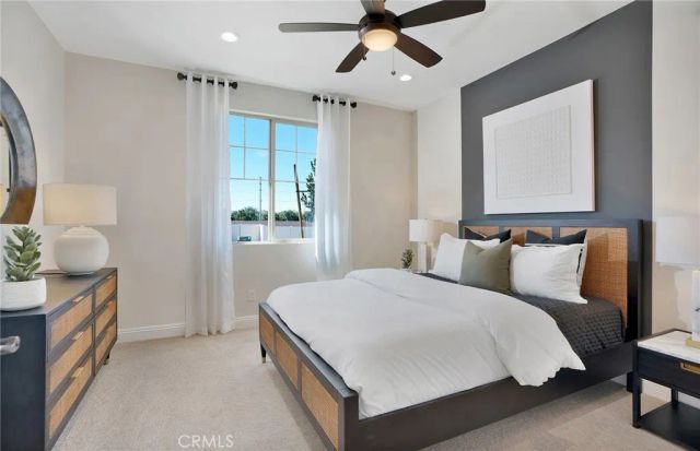 814 Divot Court, Perris, CA 92571