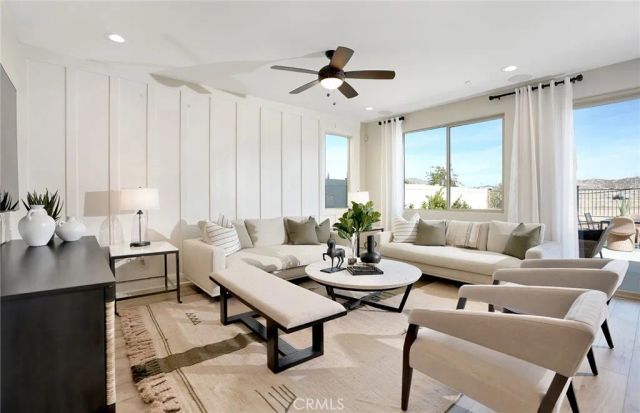 814 Divot Court, Perris, CA 92571