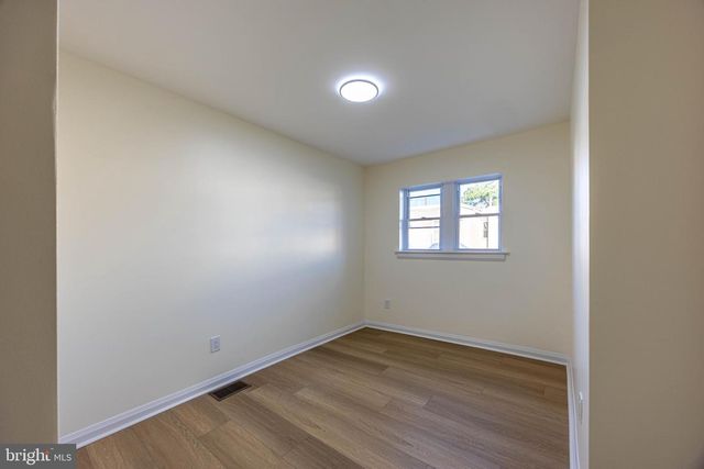 1715 S 16TH ST, Philadelphia, PA 19145