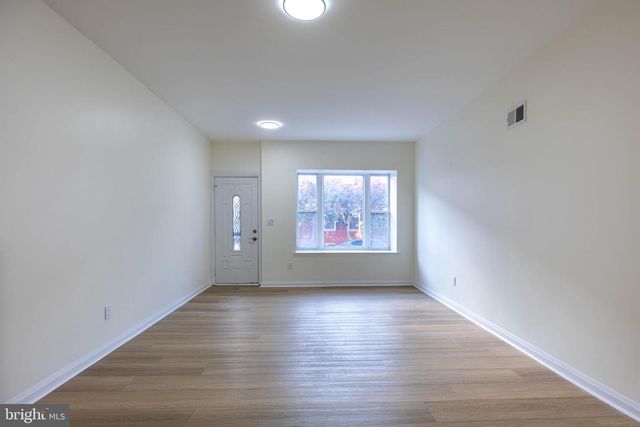 1715 S 16TH ST, Philadelphia, PA 19145