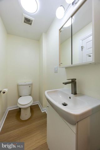 1715 S 16TH ST, Philadelphia, PA 19145