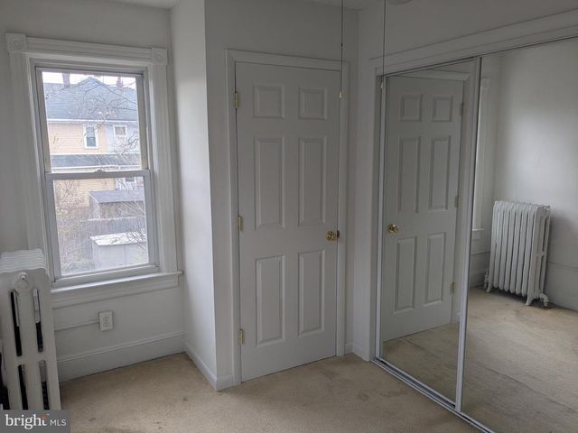 2033 GENESEE ST, Hamilton, NJ 08610