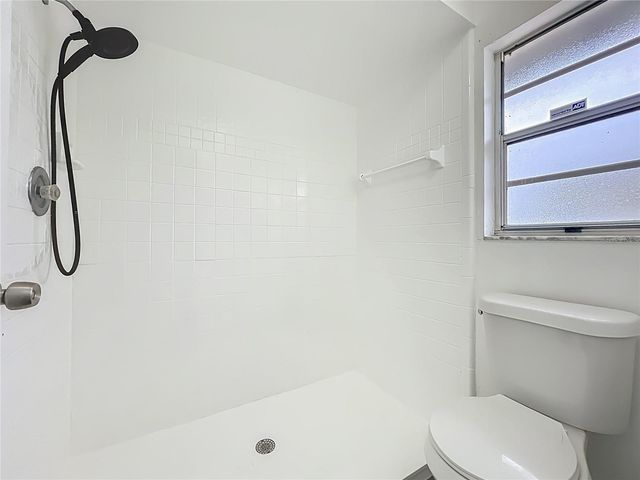 1533 SACKETT CIRCLE, Orlando, FL 32818