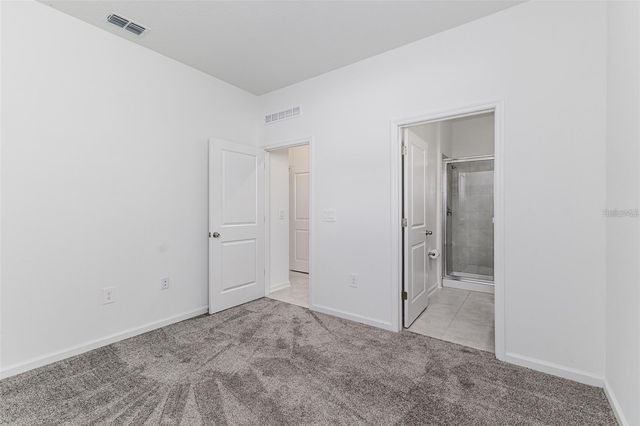 1121 DEEPWATER CIRCLE B, Eagle Lake, FL 33839