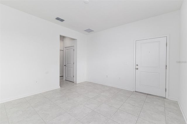 1121 DEEPWATER CIRCLE B, Eagle Lake, FL 33839