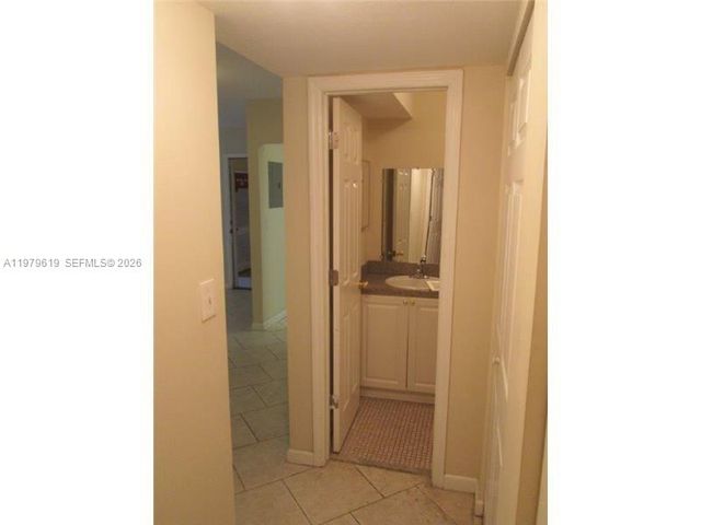 2964 NW 55th Ave 1B, Lauderhill, FL 33313