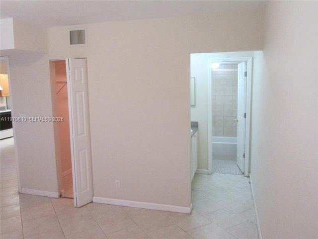 2964 NW 55th Ave 1B, Lauderhill, FL 33313