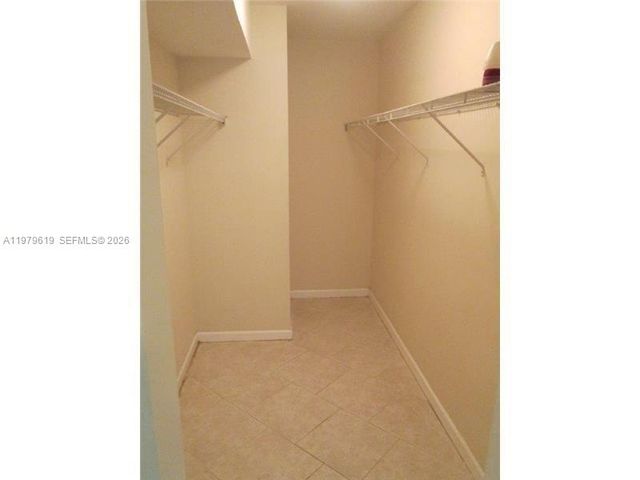 2964 NW 55th Ave 1B, Lauderhill, FL 33313