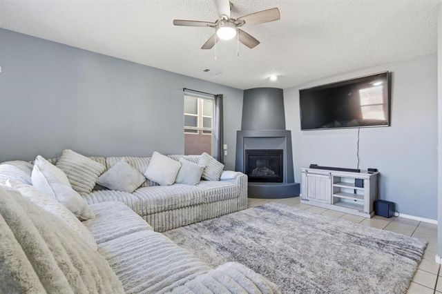 4208 Entrada Sonata, Santa Fe, NM 87505
