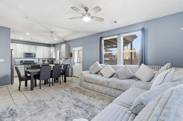 4208 Entrada Sonata, Santa Fe, NM 87505