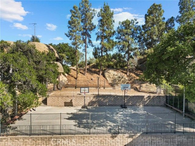 11401 Topanga Canyon Boulevard 35, Chatsworth (los Angeles), CA 91311