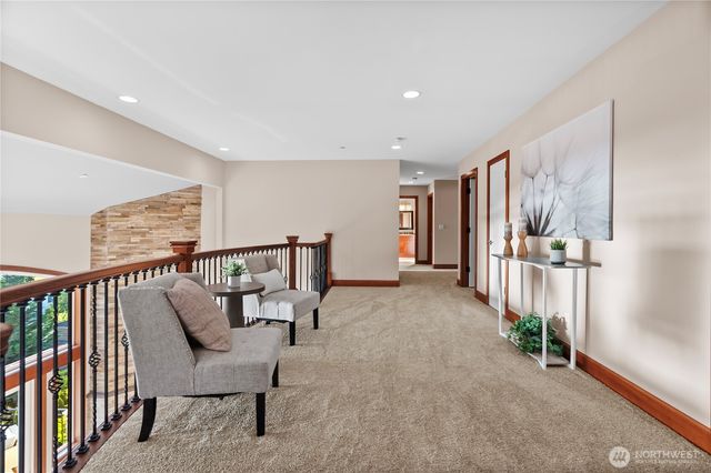 20619 NE 16th Street, Sammamish, WA 98074