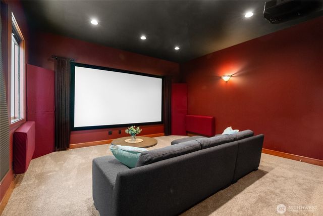 20619 NE 16th Street, Sammamish, WA 98074